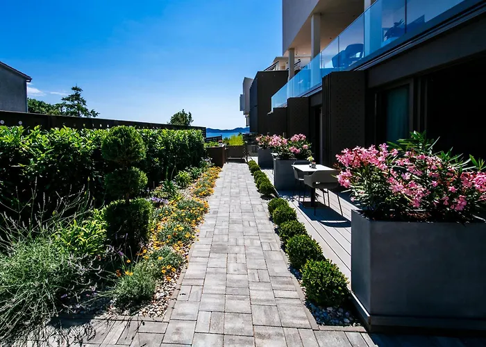 Dedaj - Penthouse Auri Appartamento *