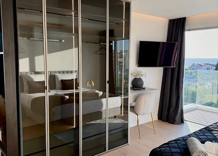 Dedaj - Penthouse Auri * Zara