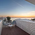 Dedaj - Penthouse Auri Daire *