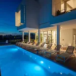 Daire Dedaj - Penthouse Auri