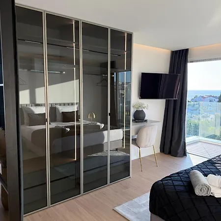 Lejlighed Dedaj - Penthouse Auri