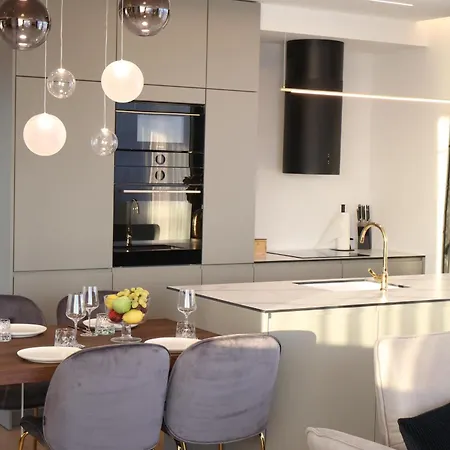 Lejlighed Dedaj - Penthouse Auri